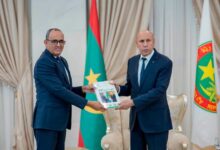 صورة رئيس الجمهورية يتسلّم التقرير السنوي للسلطة العليا للصحافة والسمعيات البصرية